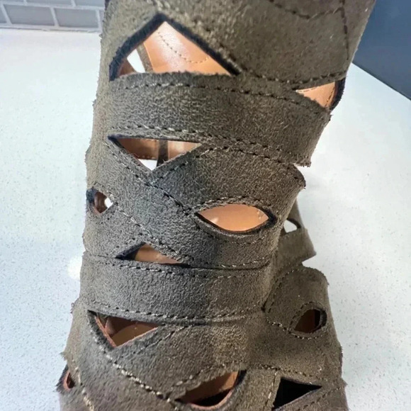 Style & Co Olive Suede Slingback Heels Size 10 - Picture 2 of 16